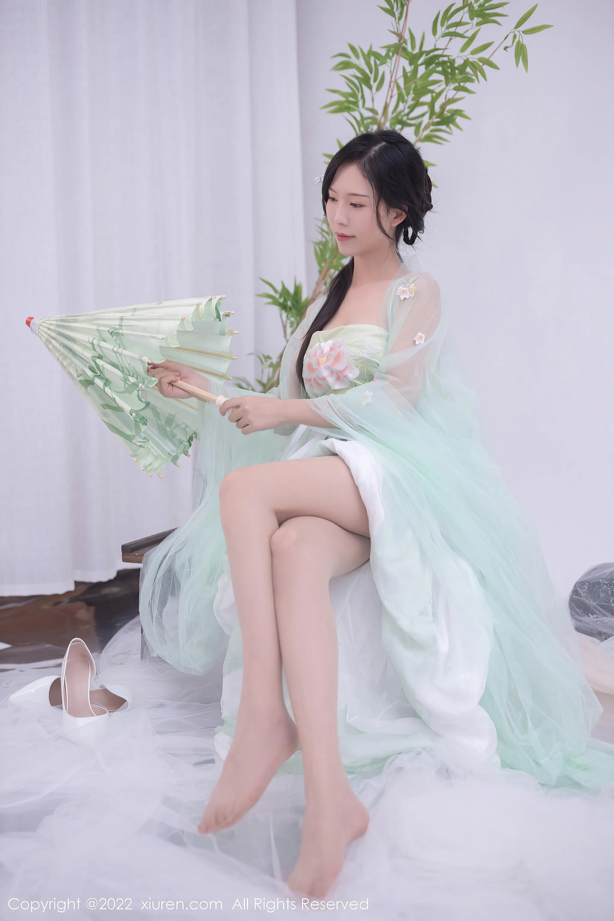 [XIUREN秀人网] 2022.07.27 NO.5345 抖娘利世 [73P]插图